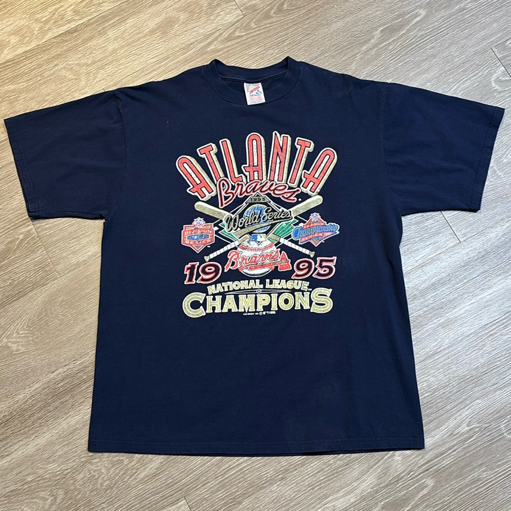 Vintage Atlanta Braves 1995 National League Champions shirt. Mens XL